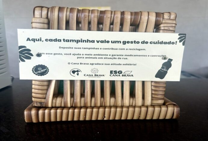 Entenda como o resort transforma tampinhas plásticas em apoio à ONG Planeta dos Bichos