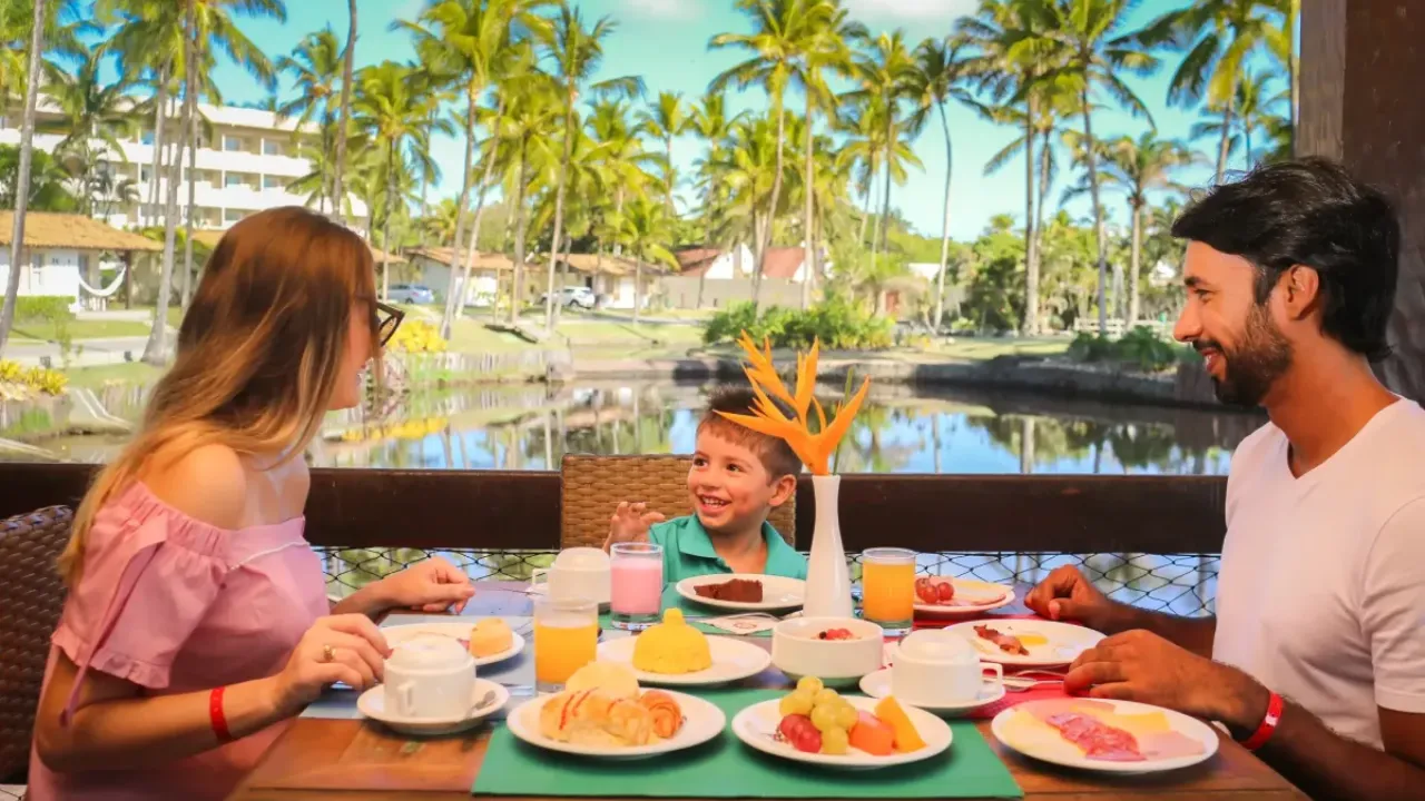 cafe-da-manha-no-resort-all-inclusive-cana-brava