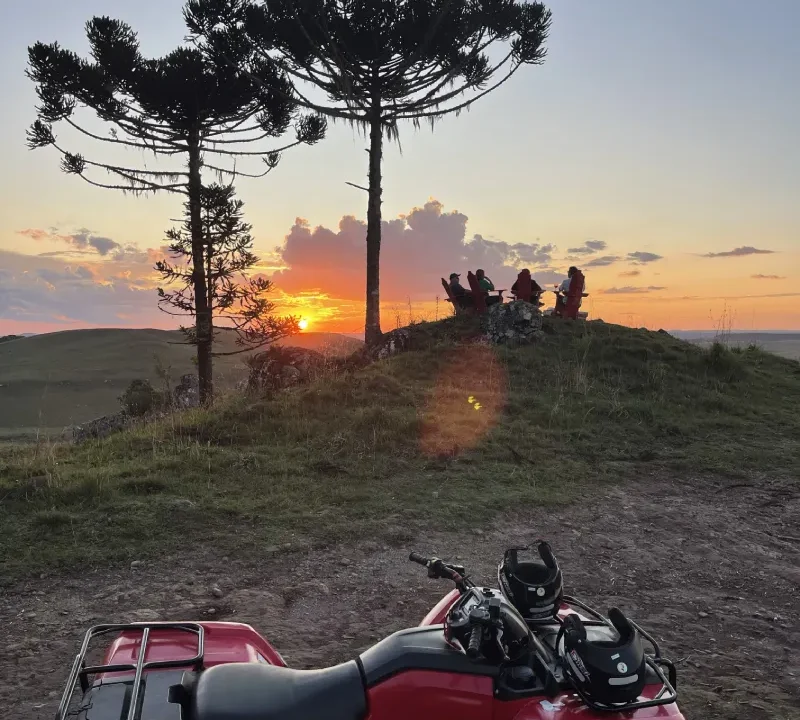 por-do-sol-passeio-de-quadriciclo